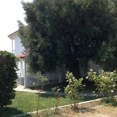 Maria Mola Apartment Mola Kalyva