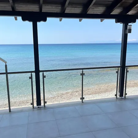 Maria Mola Mola Kalyva