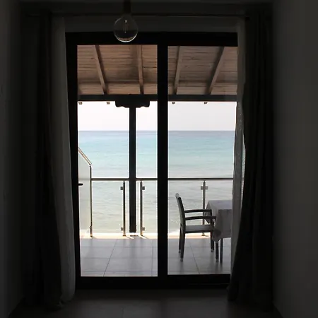 Apartment Maria Mola Mola Kalyva