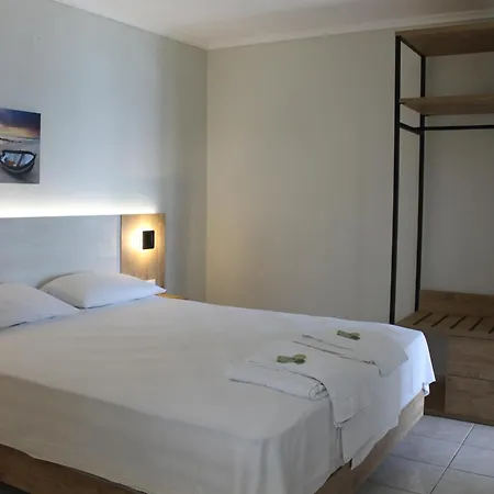 Apartment Maria Mola Mola Kalyva