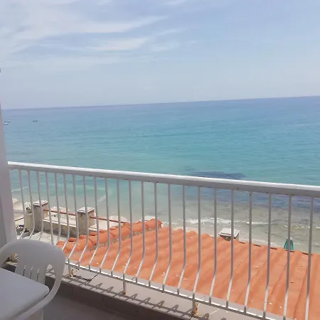 Maria Mola * Mola Kalyva